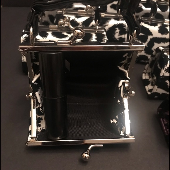 Mini Clutch Purse (12) - Picture 5 of 11